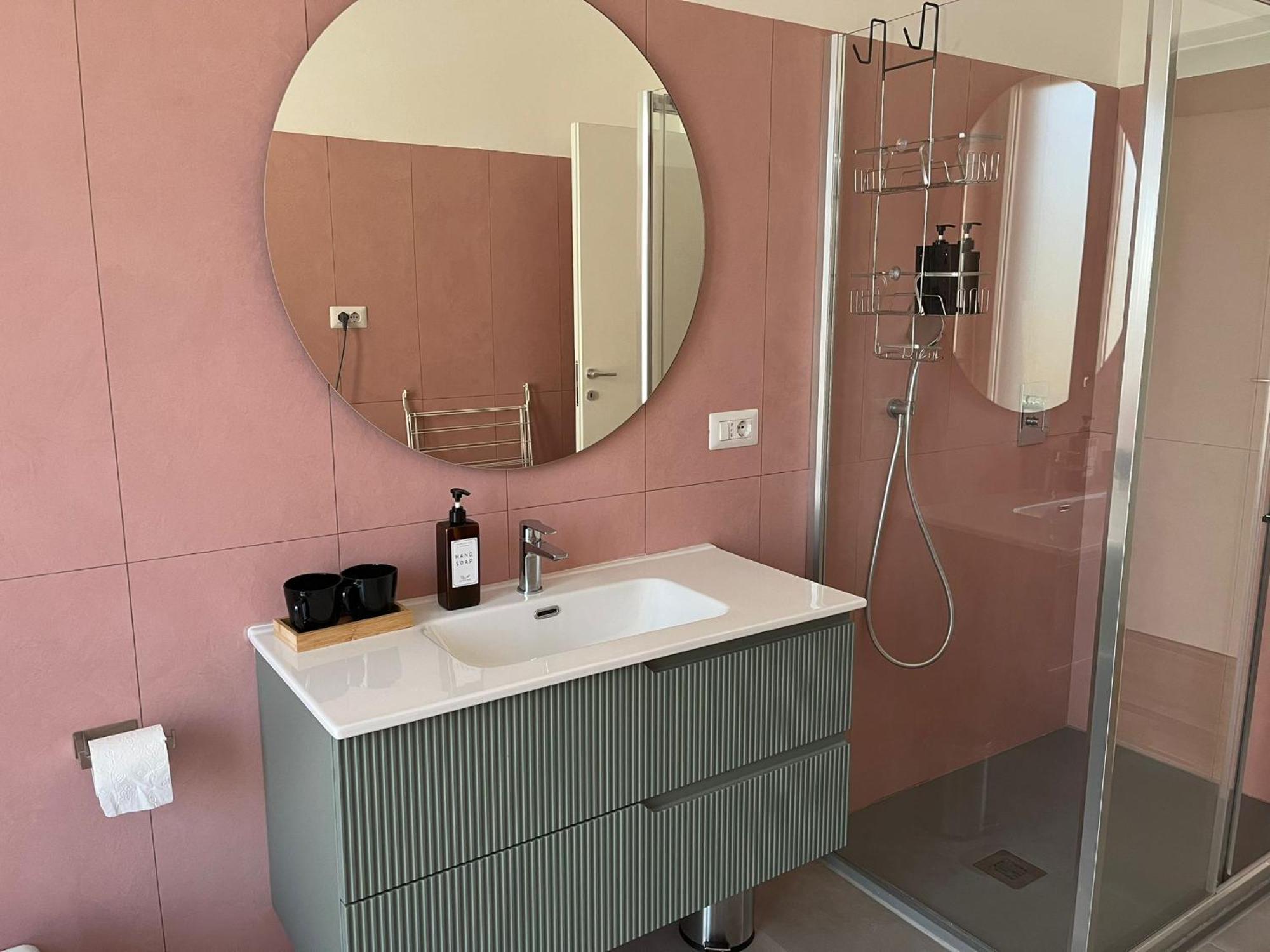 La Casa Di Zoe - Bocconi, Navigli Apartment Milan Bagian luar foto